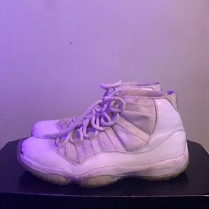 Jordan 11 anniversary whites